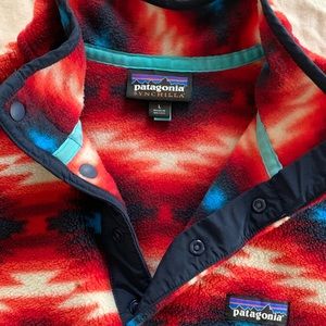 Large Patagonia pullover